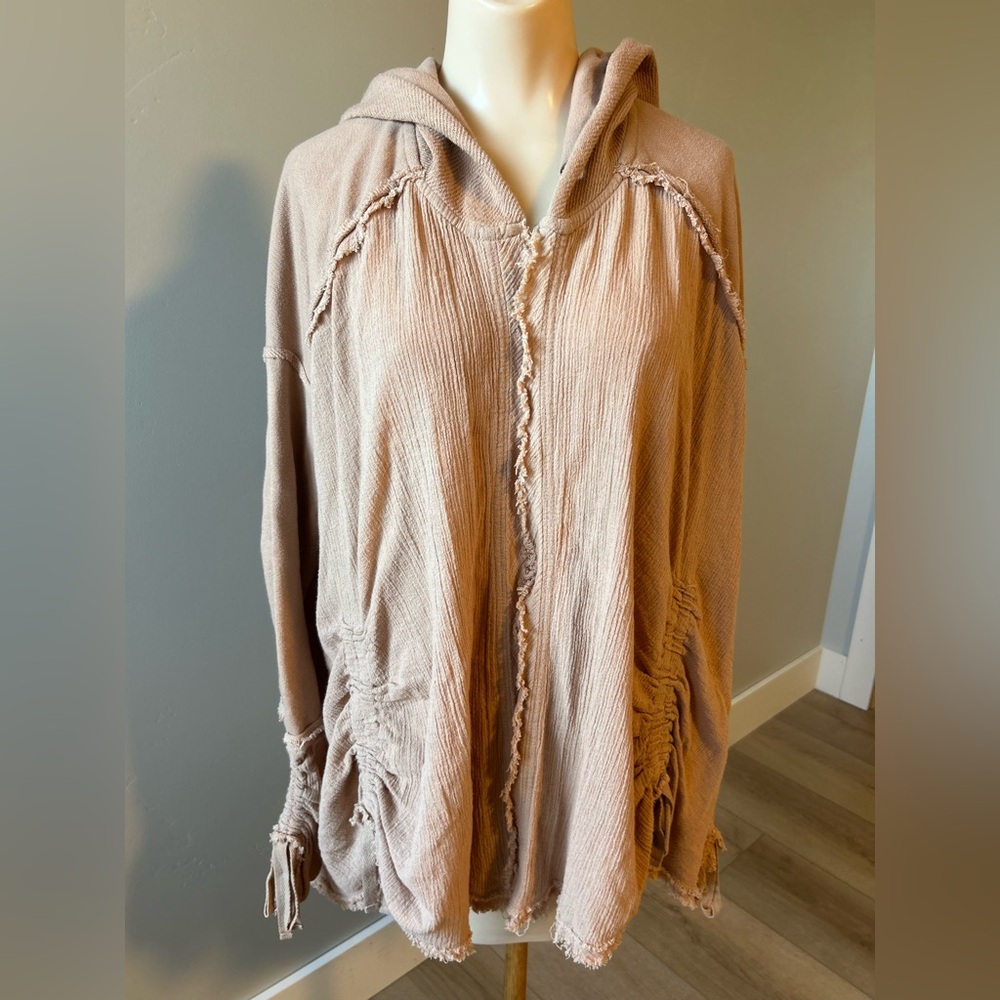 🌶️ Free People Tan Hooded Cardigan with Fringe Details. Size XS